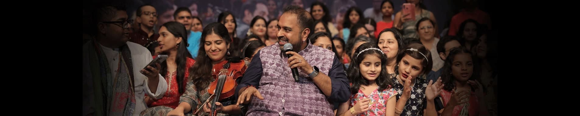 Padma Shri Shankar Mahadevan with a group of enthusiastic students 